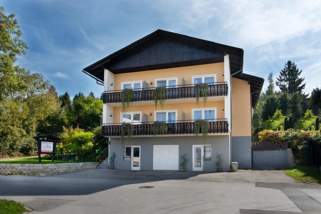 Gaestehaus Genf Velden am Wörthersee Exterior foto